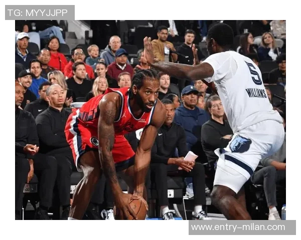 小卡称赞泰伦卢始终积极投入即便在困难决策时也全力以赴