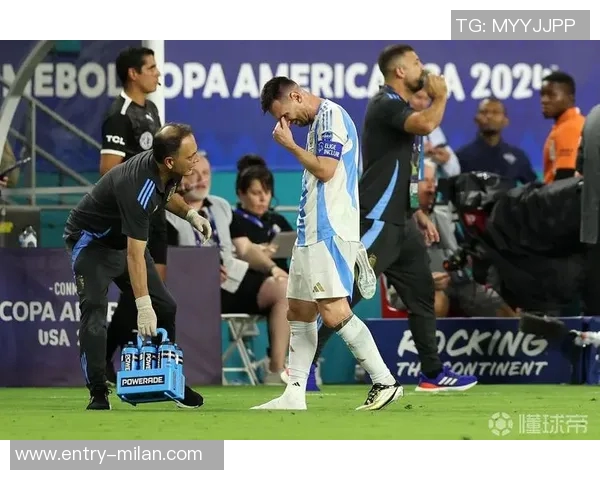 梅西全场表现不佳数据分析：射门效率低下过人失利球权丢失频繁